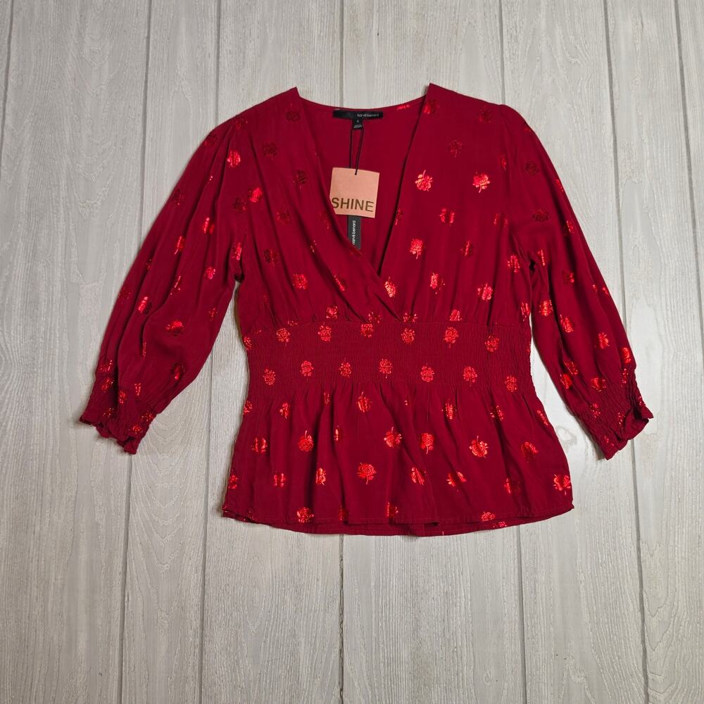 Harve Benard Red Rose Floral Peplum Blouse Top Size Small NEW